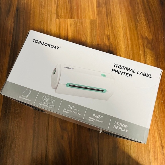 Tordorday Thermal Label Printer With Bluetooth Connection NEWER EDITION RP422 - Picture 1 of 3